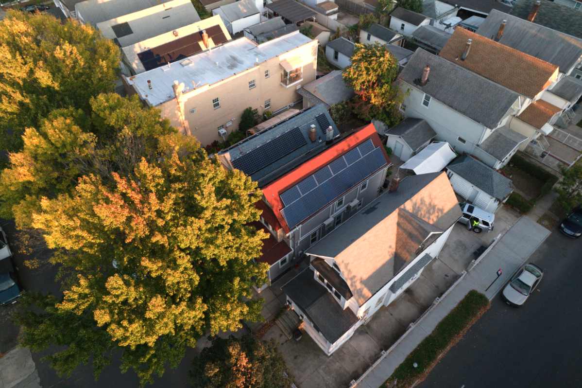 2025 Guide to Hawaii Solar Incentives & Tax Credits